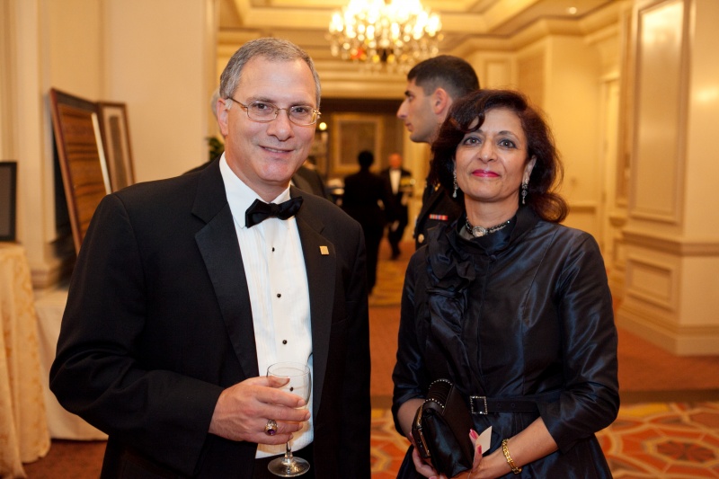 Dr. Peter Mansoor accepts award at ATFP Fifth Annual Gala | The ...